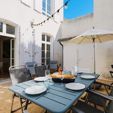 Duplex Joliment Decore Et Sa Cour Ensoleillee Сен-Мартен-де-Ре Экстерьер фото