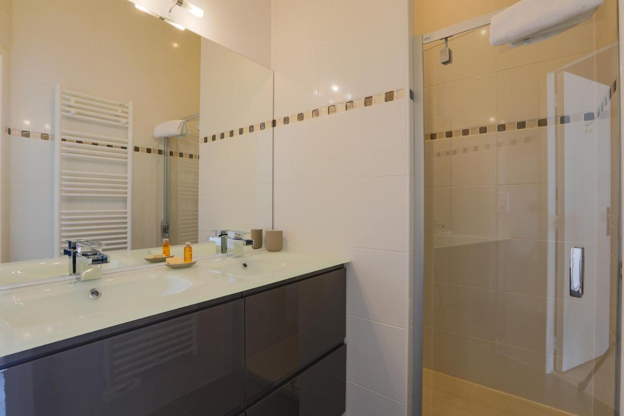Duplex Joliment Decore Et Sa Cour Ensoleillee Сен-Мартен-де-Ре Экстерьер фото
